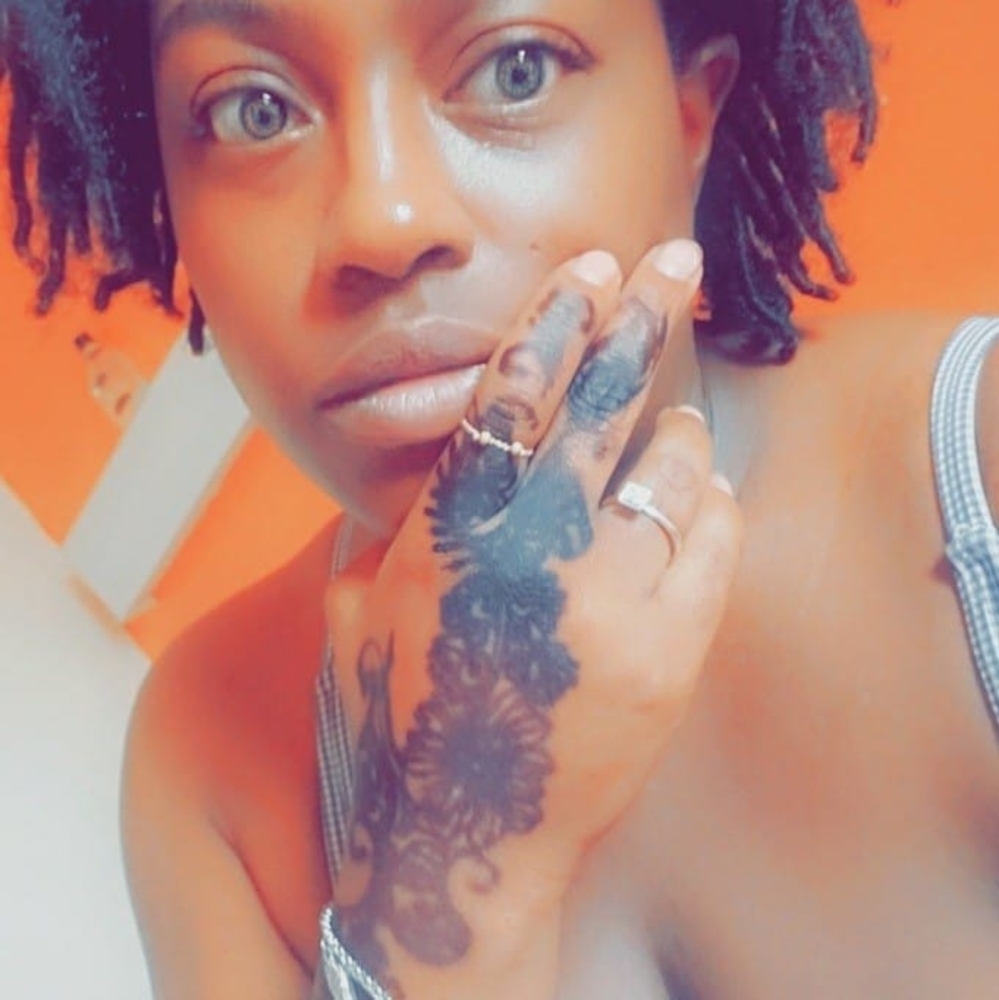 Meet your Posher, Kristin